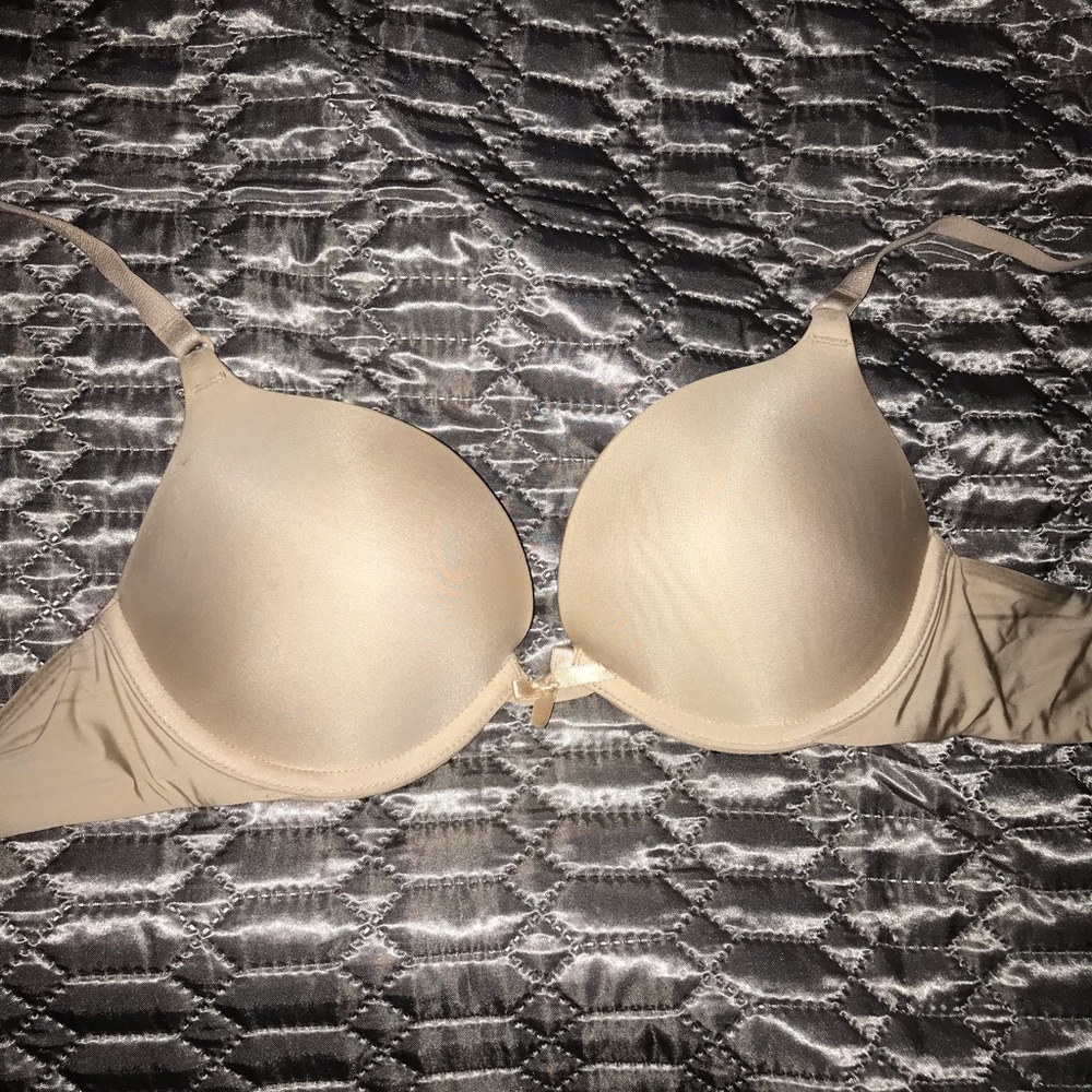 Victoria’s Secret push-up bra